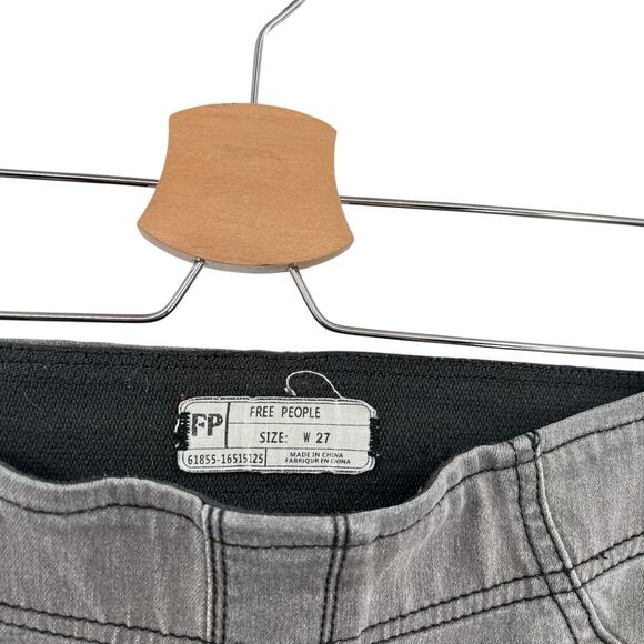 Free People Pull-On Flared Bell Bottom Jeans Denim Gray Size 27 - Picture 8 of 10